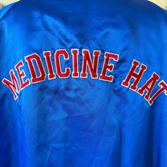 Must have Vintage 80s satin team bomber - Picture 7 of 12